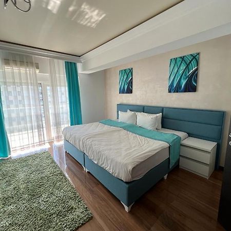 Mamaia White Tower Hotel Buitenkant foto